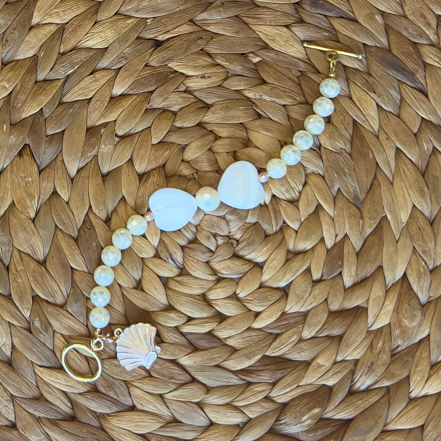 Mother-of-Pearl Bow Heart Bow Charm Bracelet